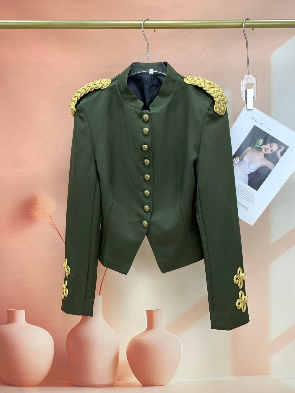 25046_GREEN