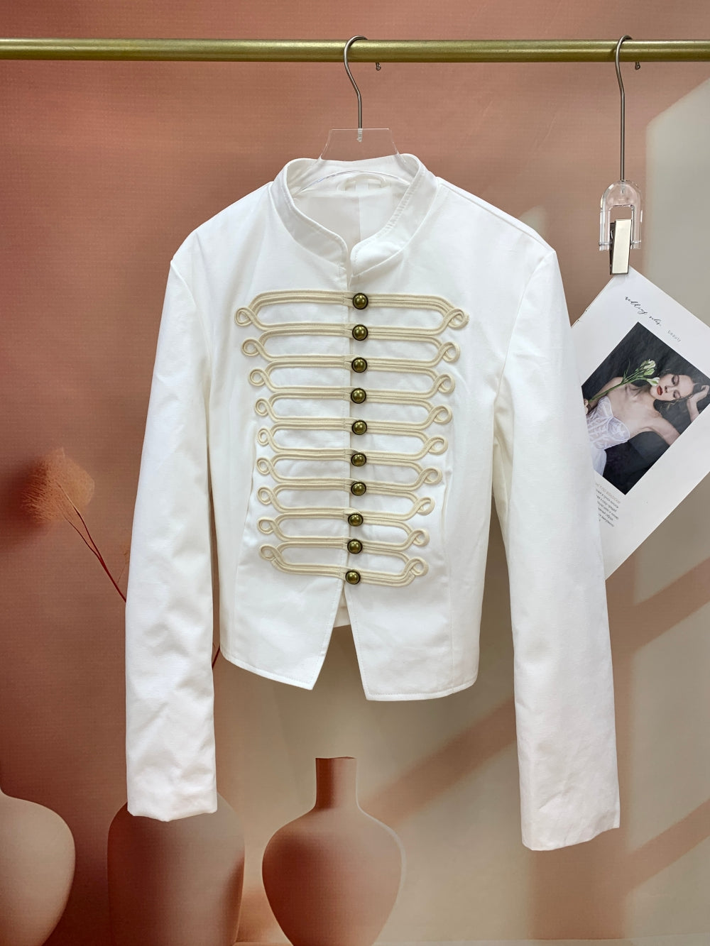 24469_WHITE
