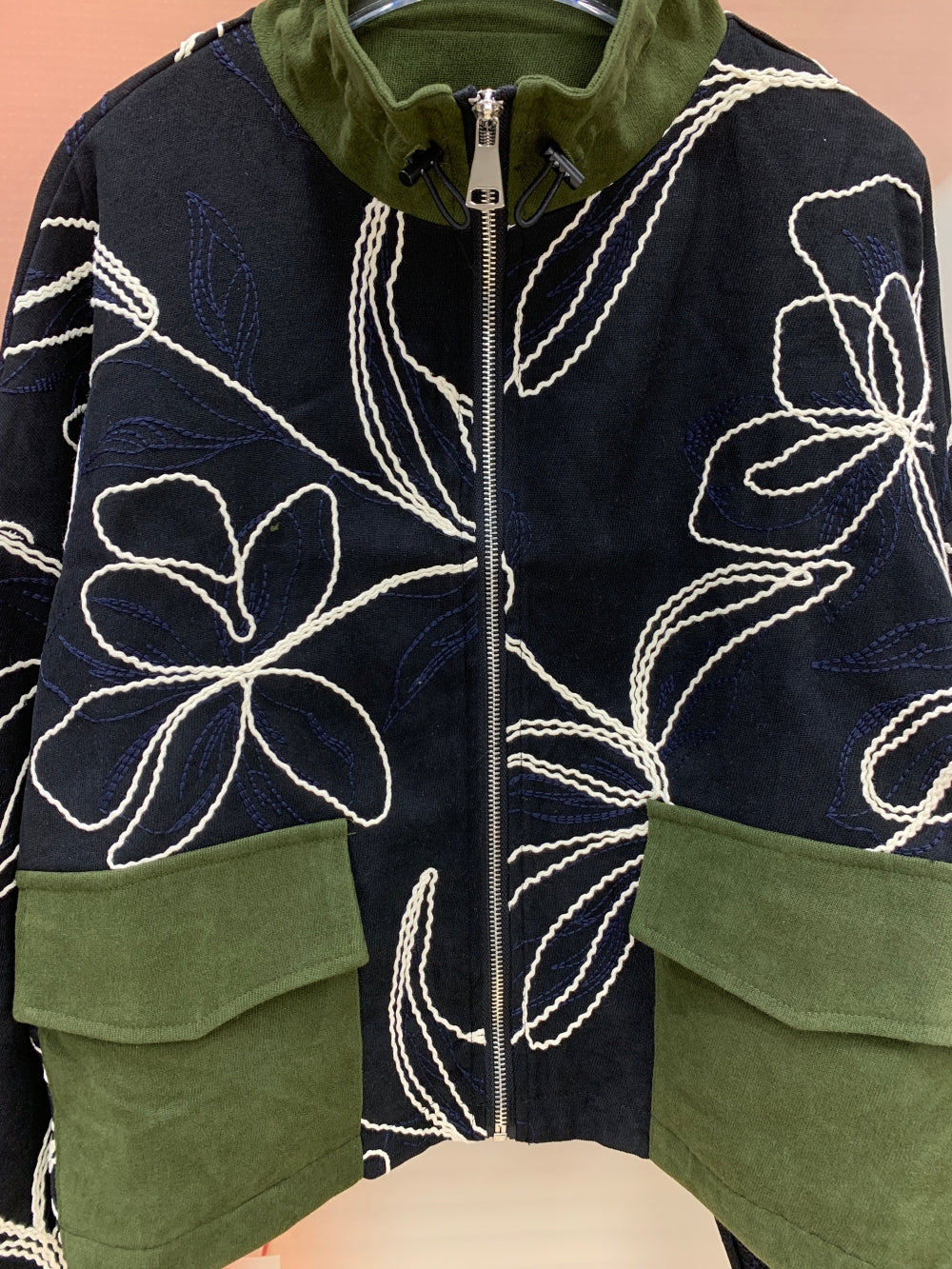 25089_GREEN