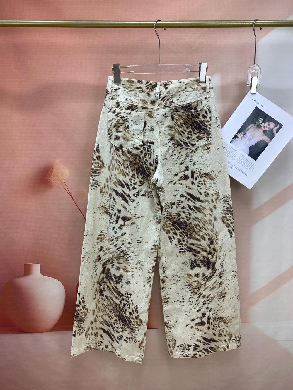 25043_BEIGE