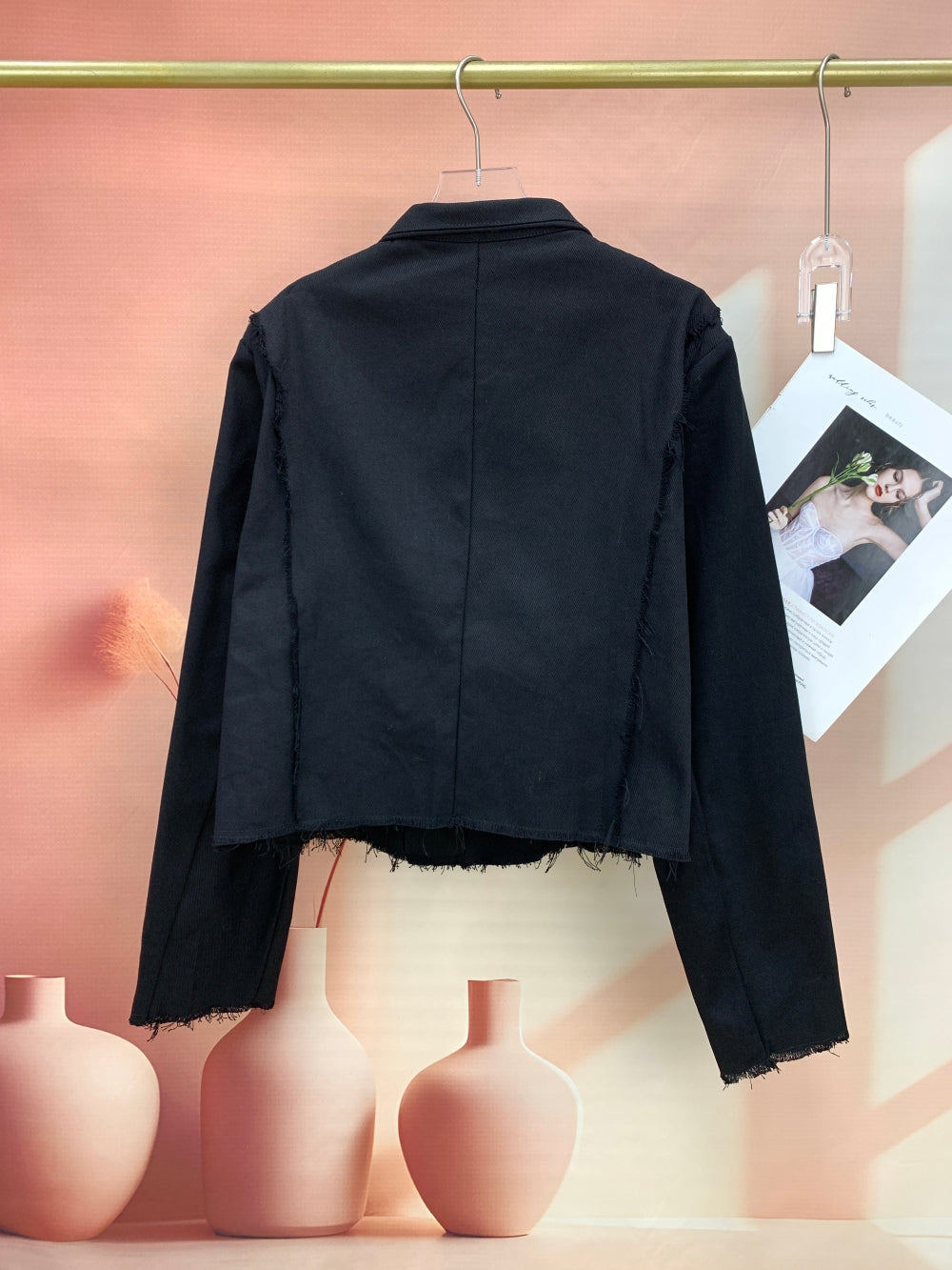 24360_BLACK