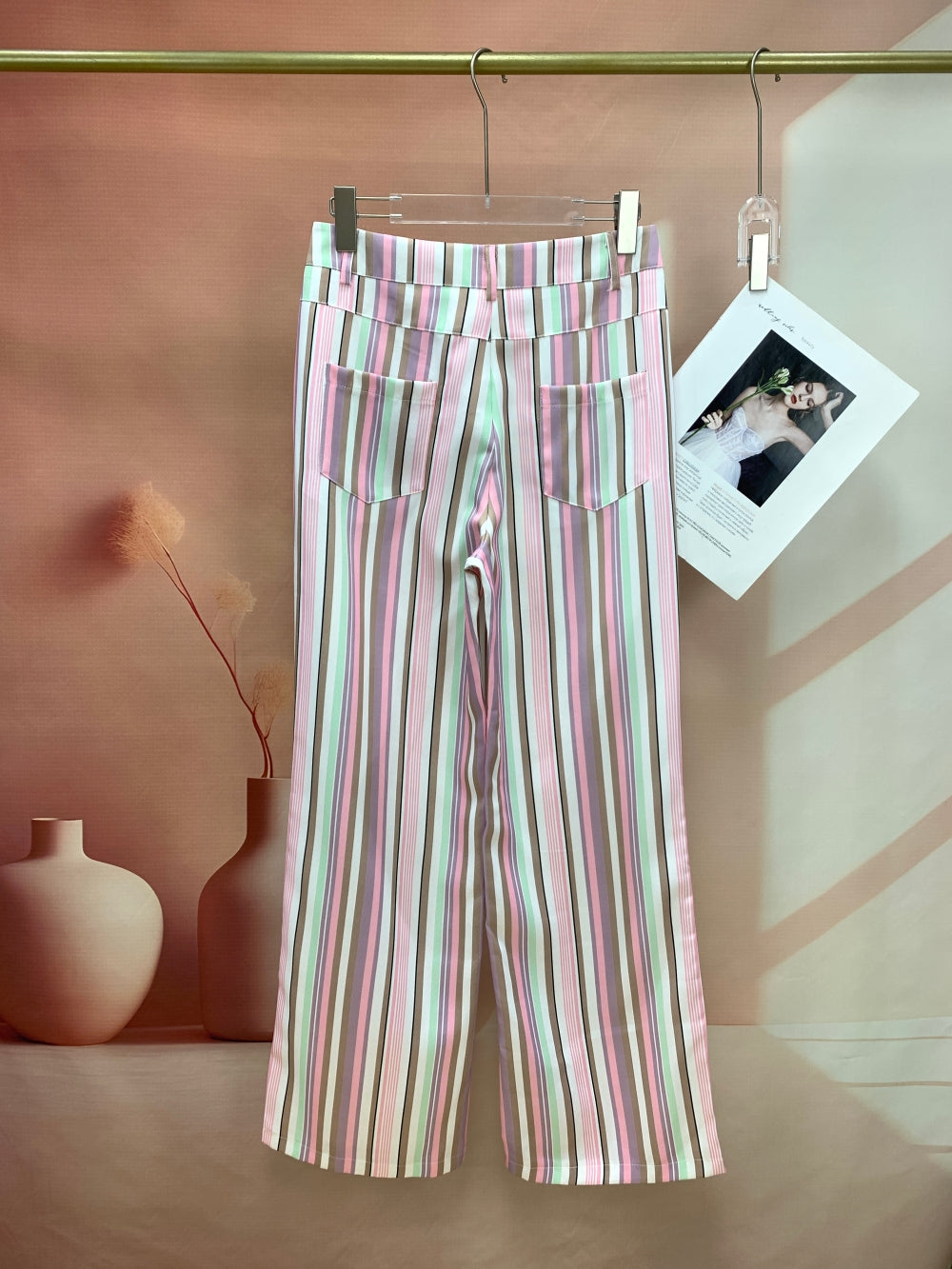 24562_PINK