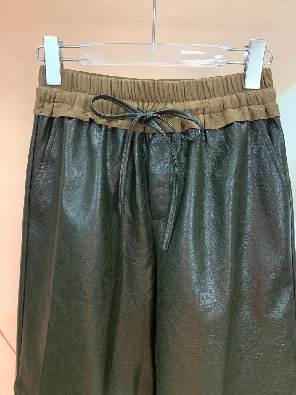 25299_GREEN