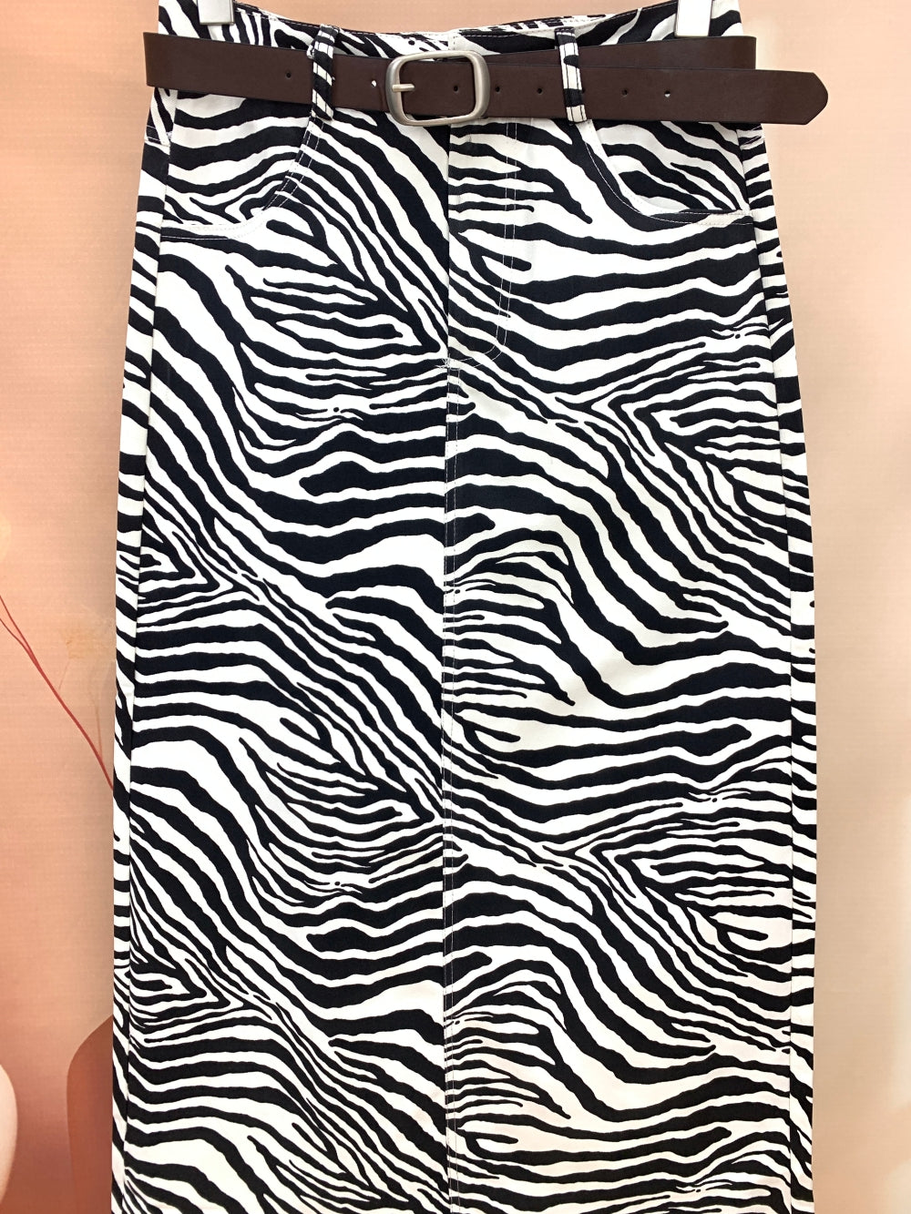 25298_WHITE