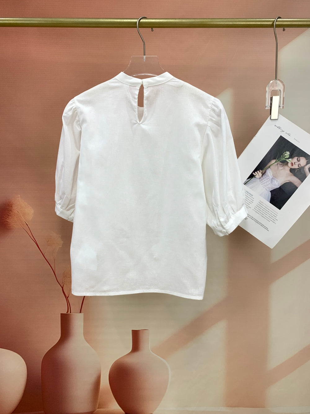 24573_WHITE