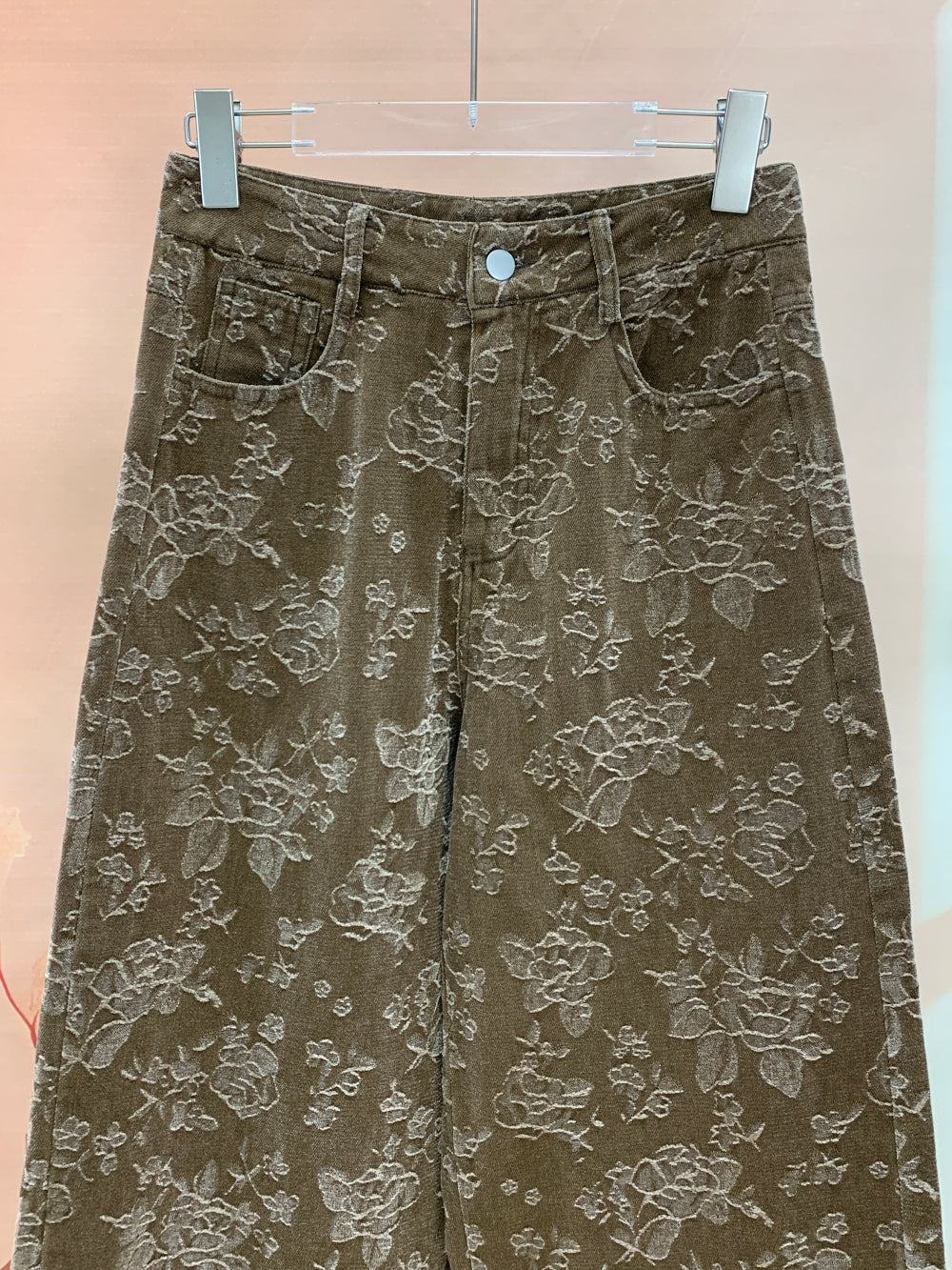 25040_BROWN