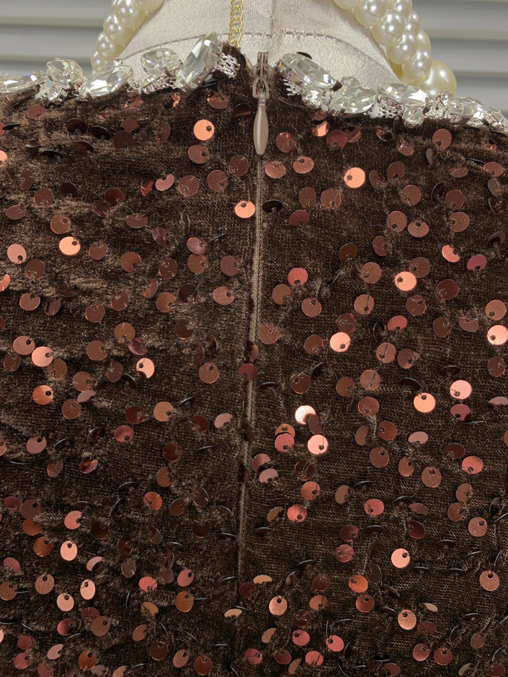 22662_BROWN