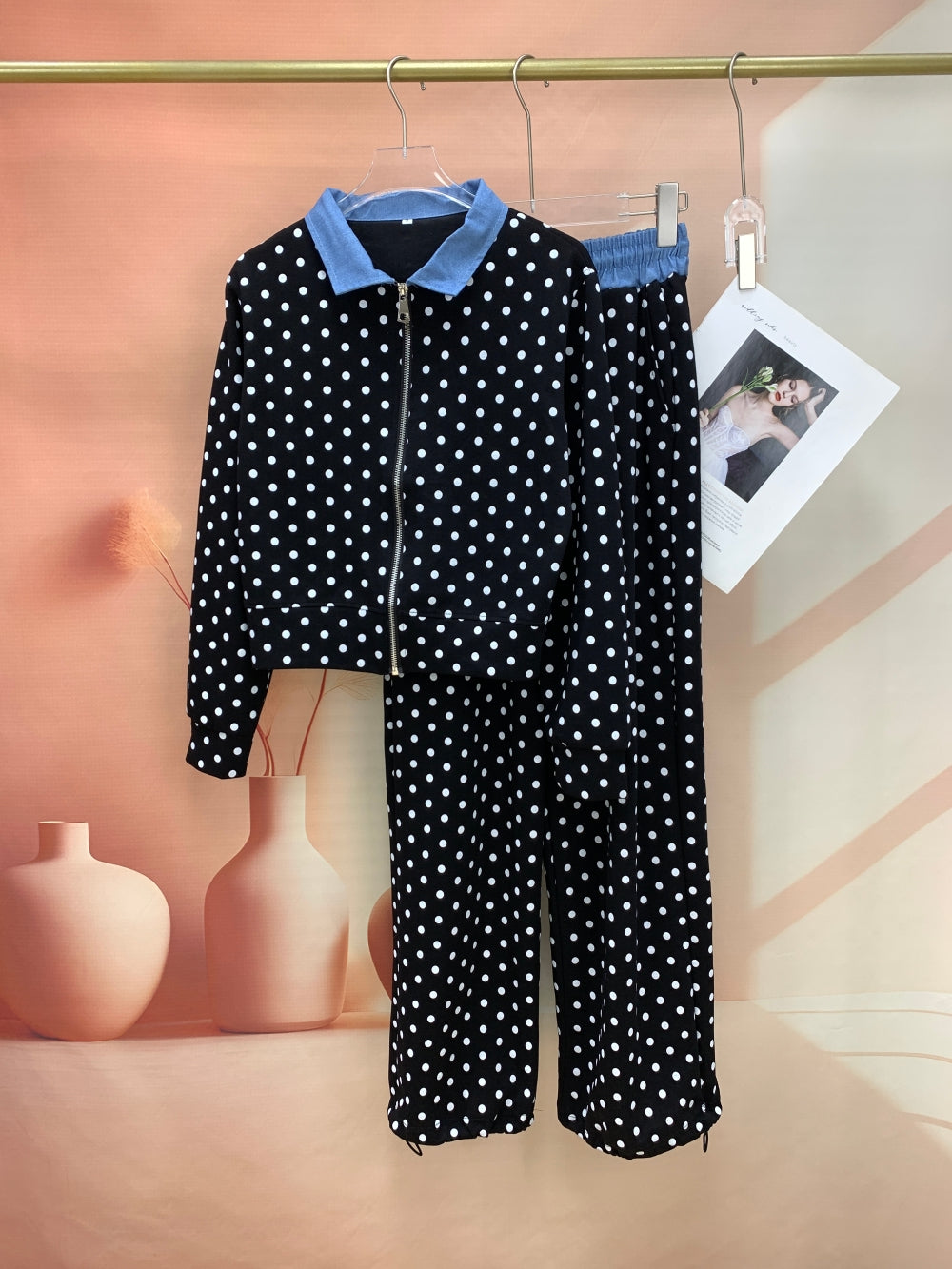 24800_BLACK