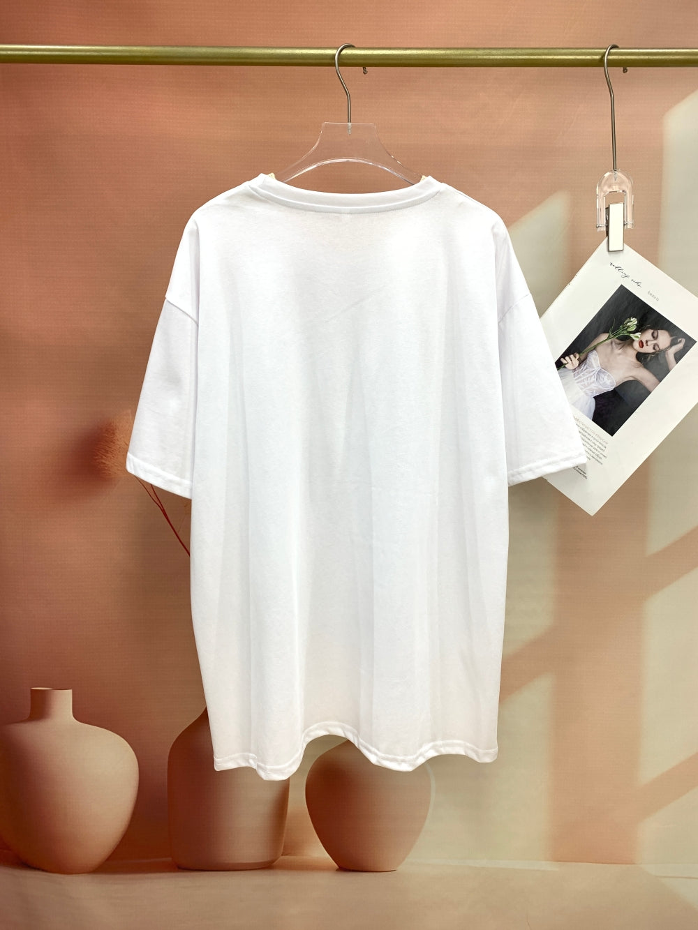 24773_WHITE